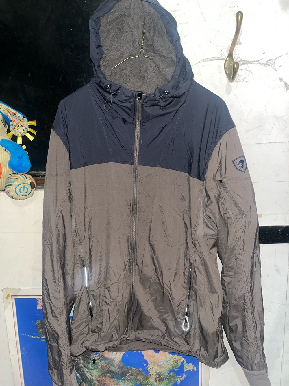 Kuhl mens “ the one “ jacket large .